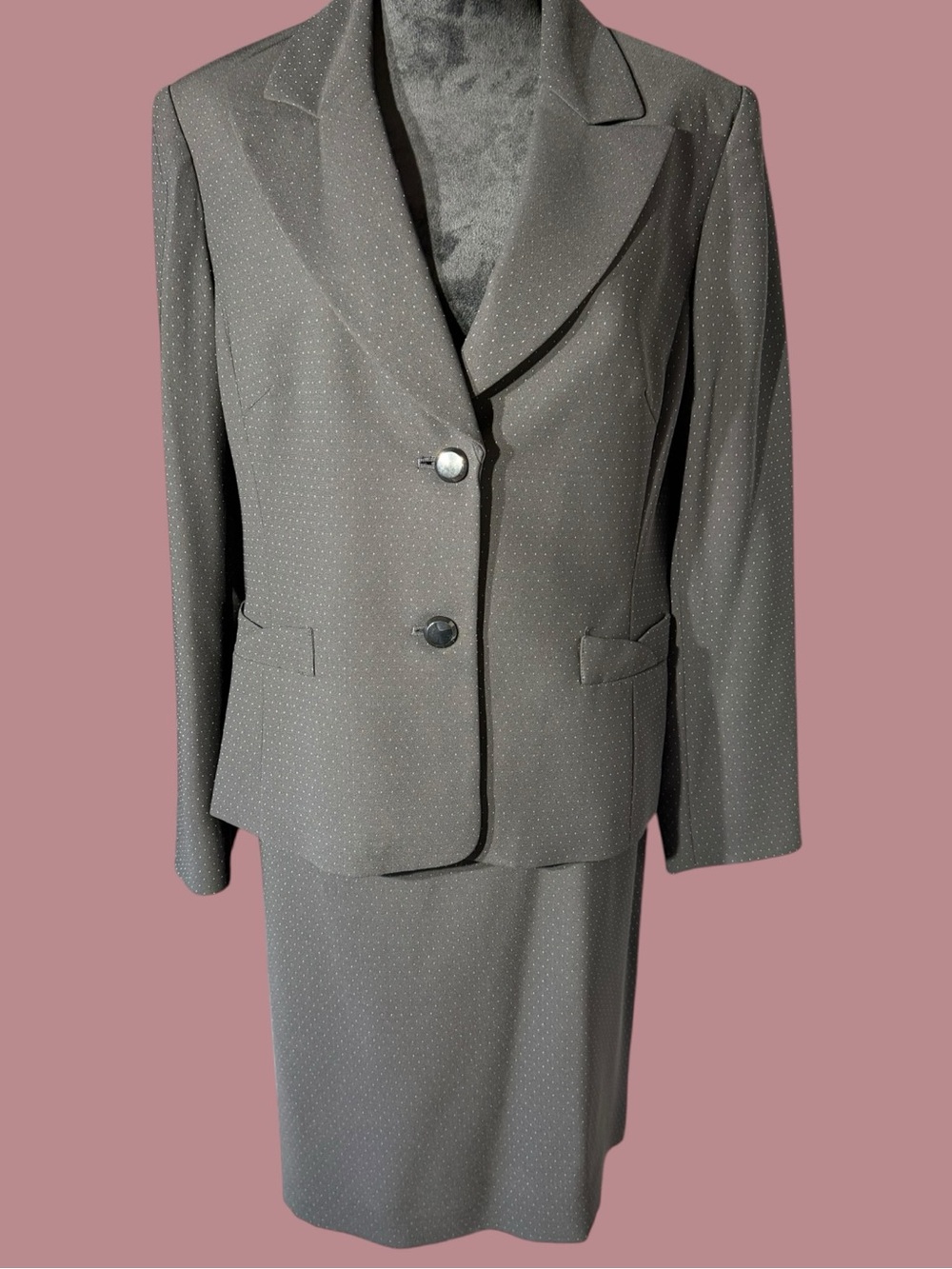 Jones New York Taupe Dot Two-Piece Blazer and Skirt Size 16